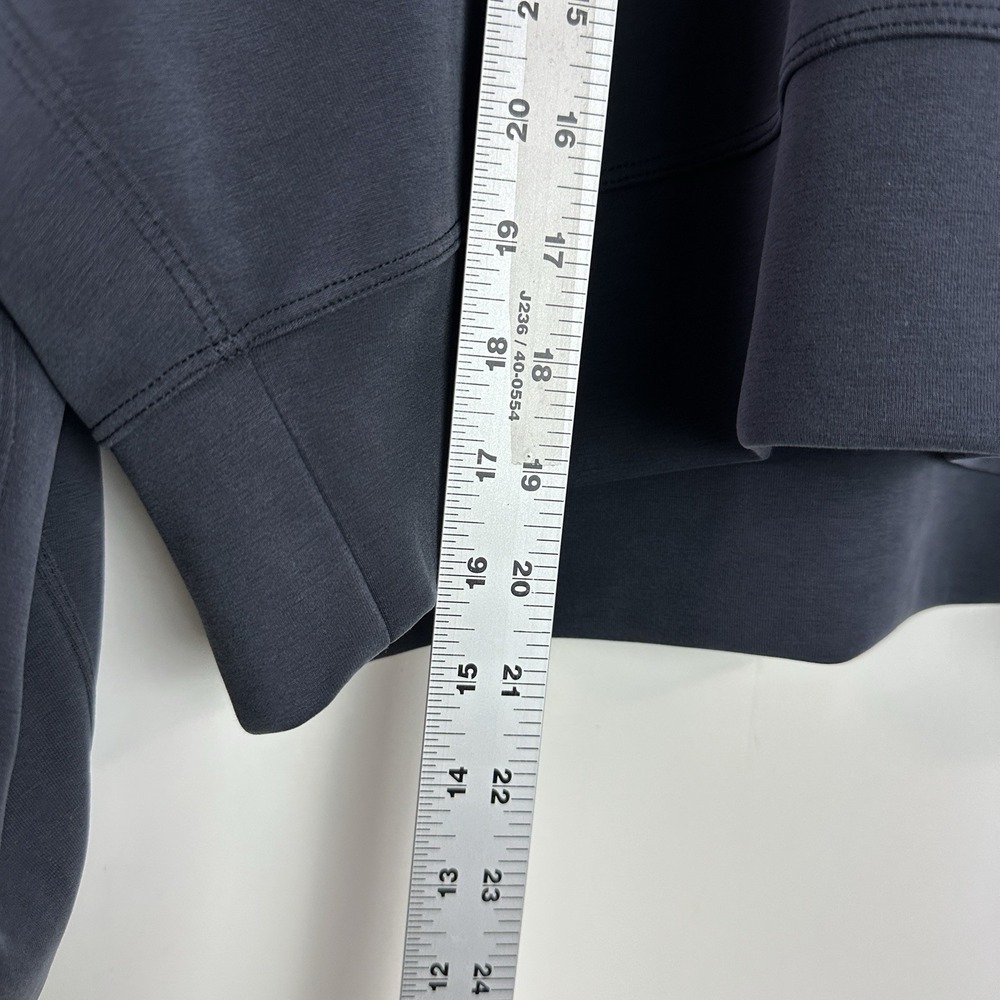Lululemon Perfectly Oversized Cropped Crew Softstreme Women's 6 Dark Blue - Picture 6 of 7